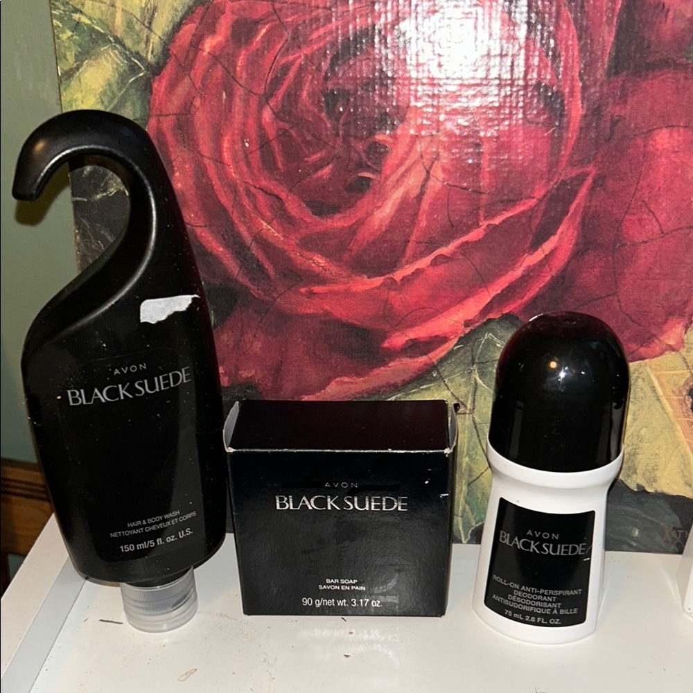 Avon Black Suede Fragrance Set